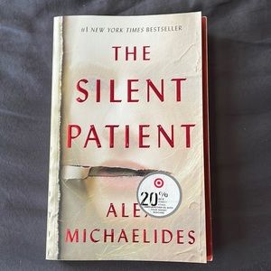 The Silent Patient by: Alex Michaelides